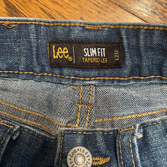 LEE | Slim Fit Tapered Leg Jeans - Picture 2 of 7